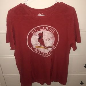 Men’s 47 St Louis Cardinals red T-shirt